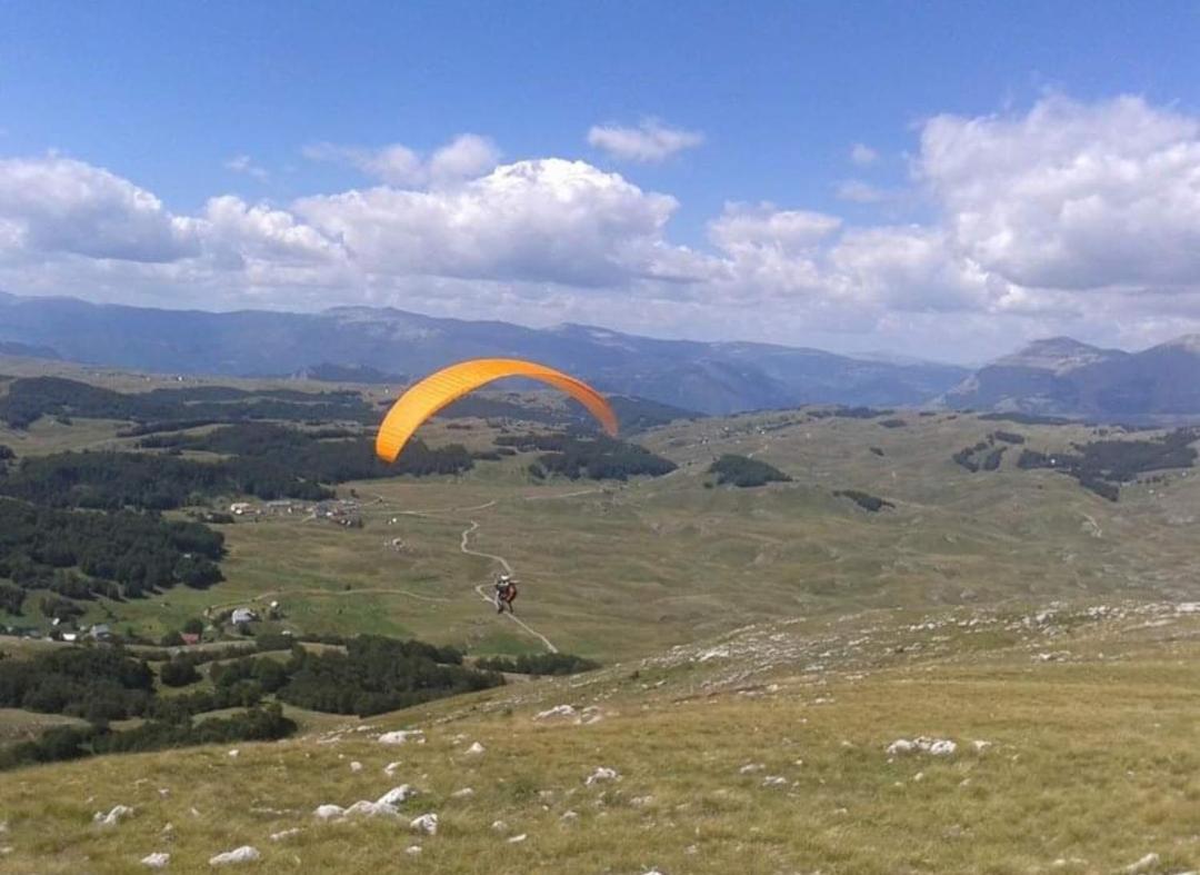 Katun Ljeljenak Hotel Plužine Buitenkant foto